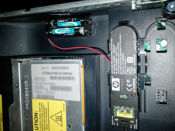 Refurbish the battery on an HP P410 BBWC | Opensource Blog